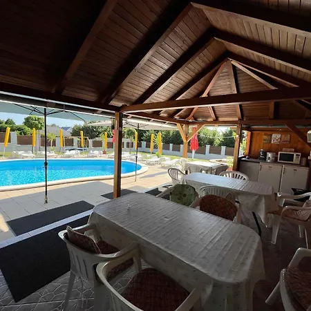 Apartman 17 Gyenesdiás