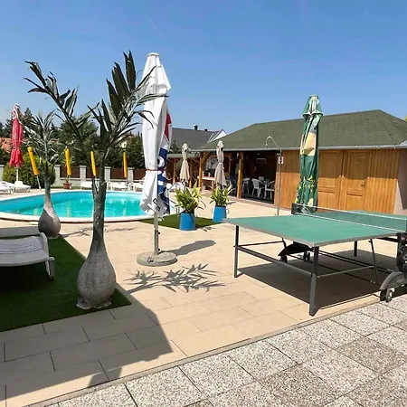 17 Διαμέρισμα *